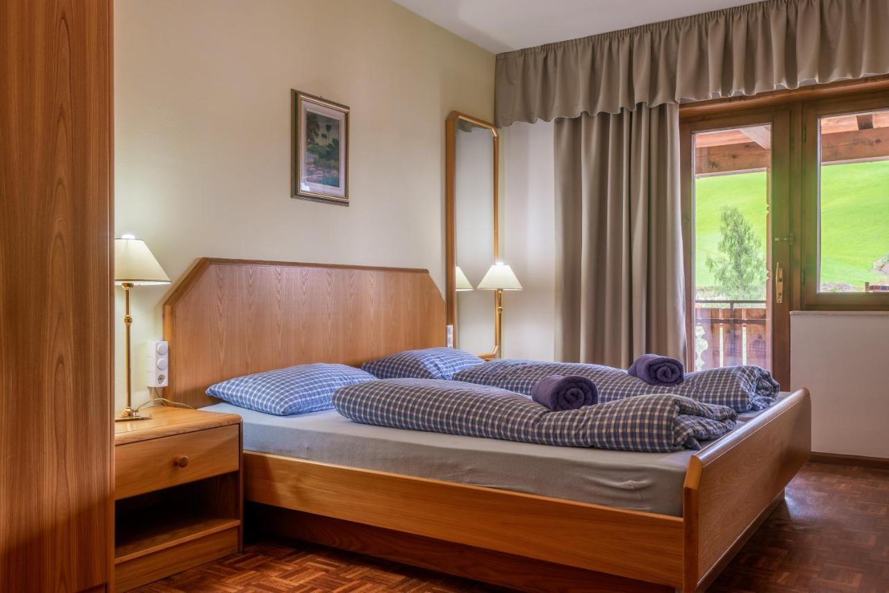 Appartements Pension Sonia Фунес Екстериор снимка
