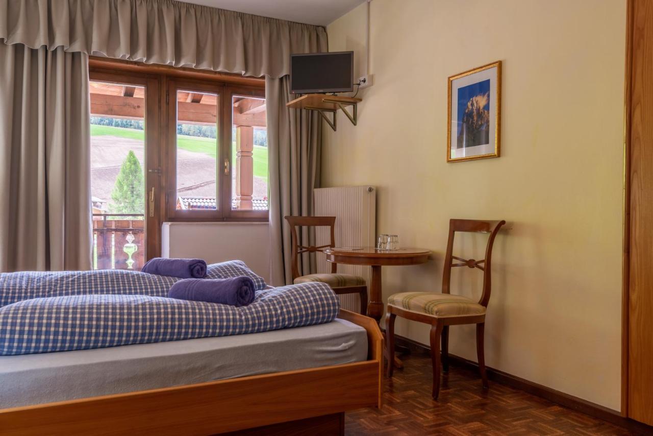 Appartements Pension Sonia Фунес Екстериор снимка
