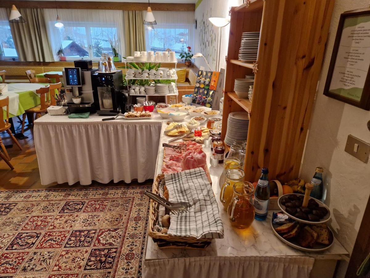 Appartements Pension Sonia Фунес Екстериор снимка