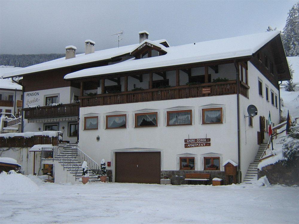 Appartements Pension Sonia Фунес Екстериор снимка
